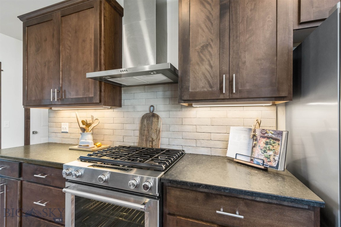 Pioneer Crossing - Residential