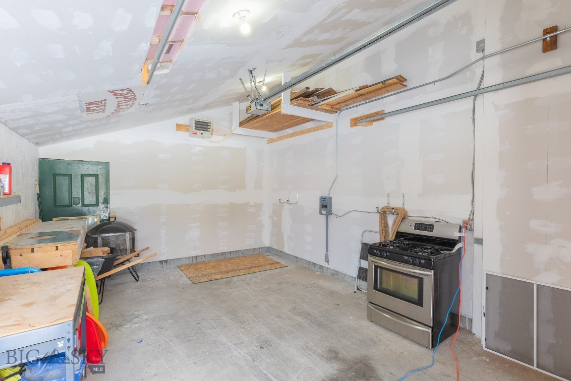 Lazy Acres - Residential