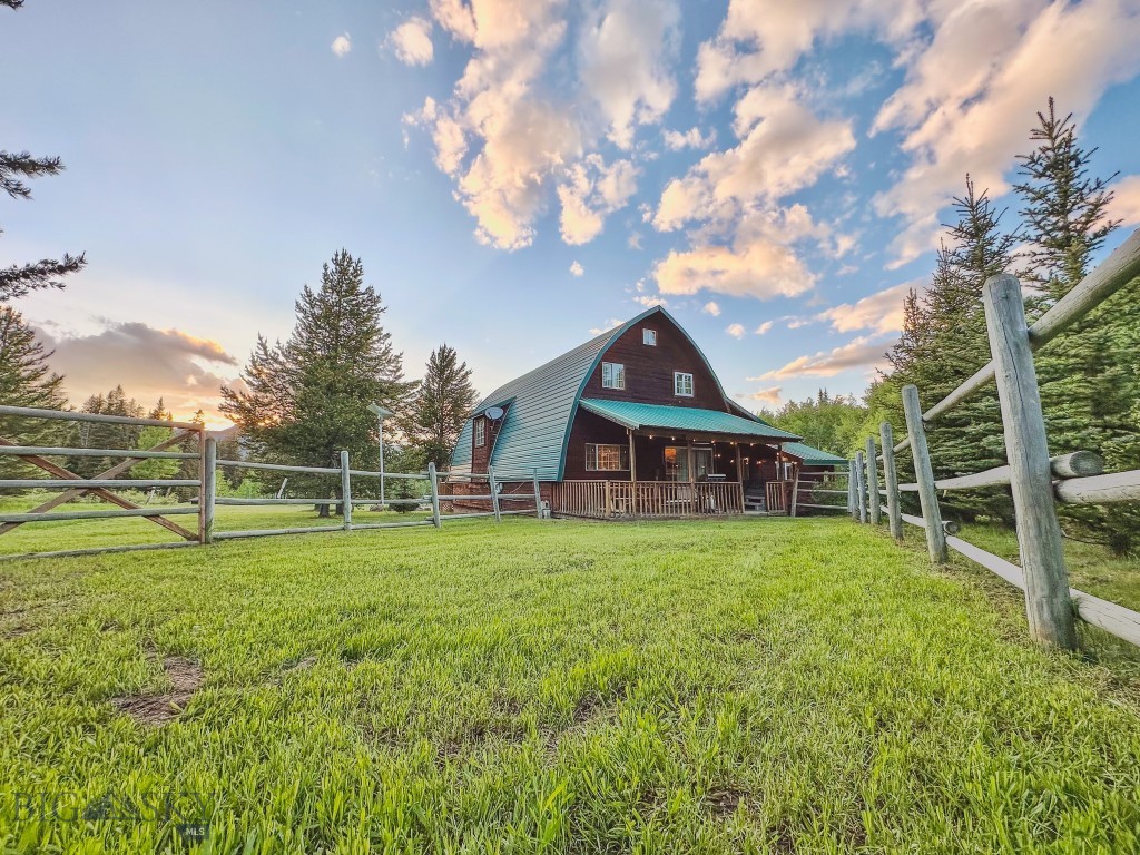 286 Mule Deer Road