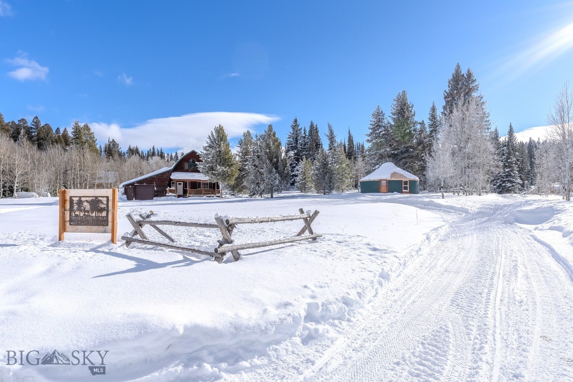 Lazy Acres - Residential