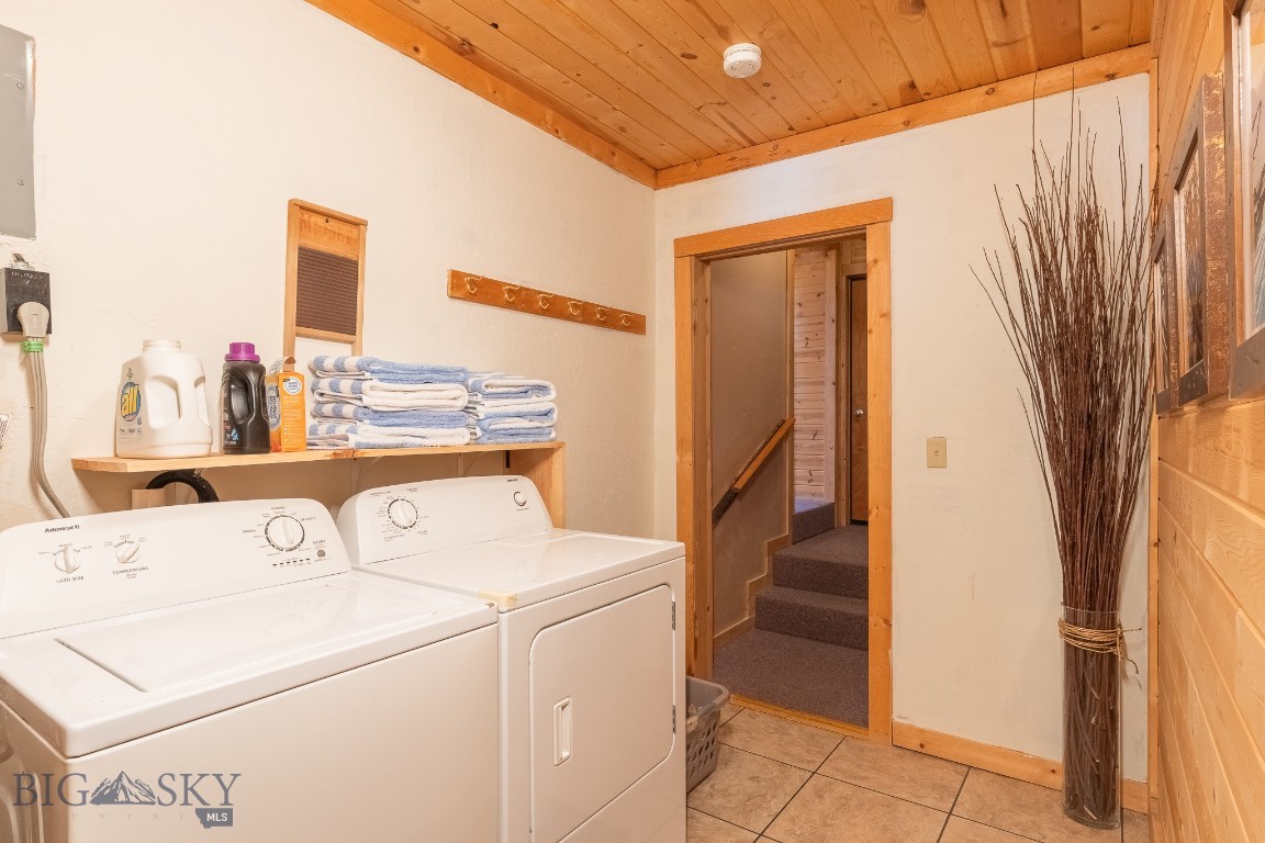 Lazy Acres - Residential