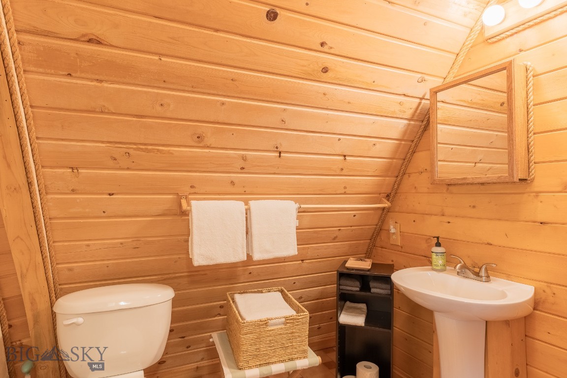 Lazy Acres - Residential