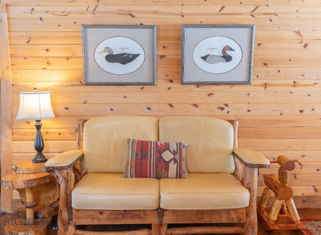 Lazy Acres - Residential