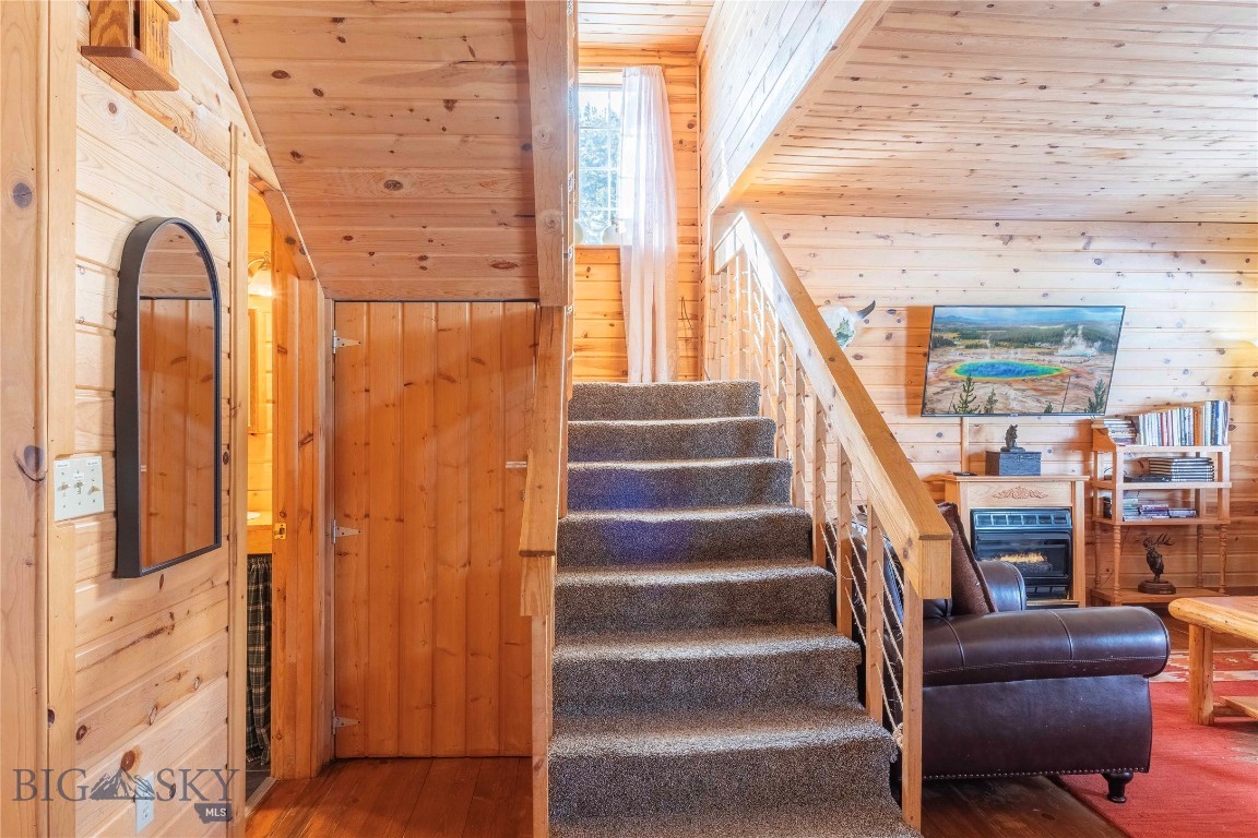 Lazy Acres - Residential