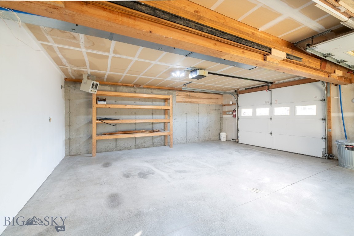 Round Mountain Estates - Residential