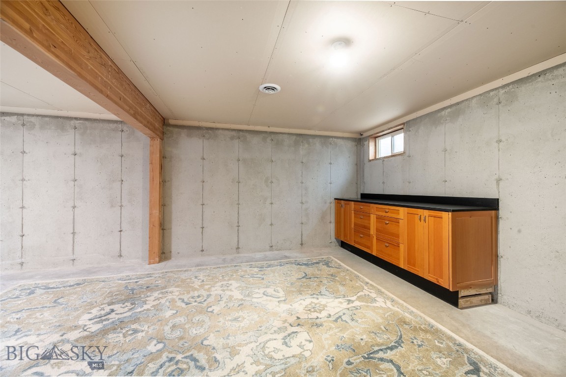 Round Mountain Estates - Residential