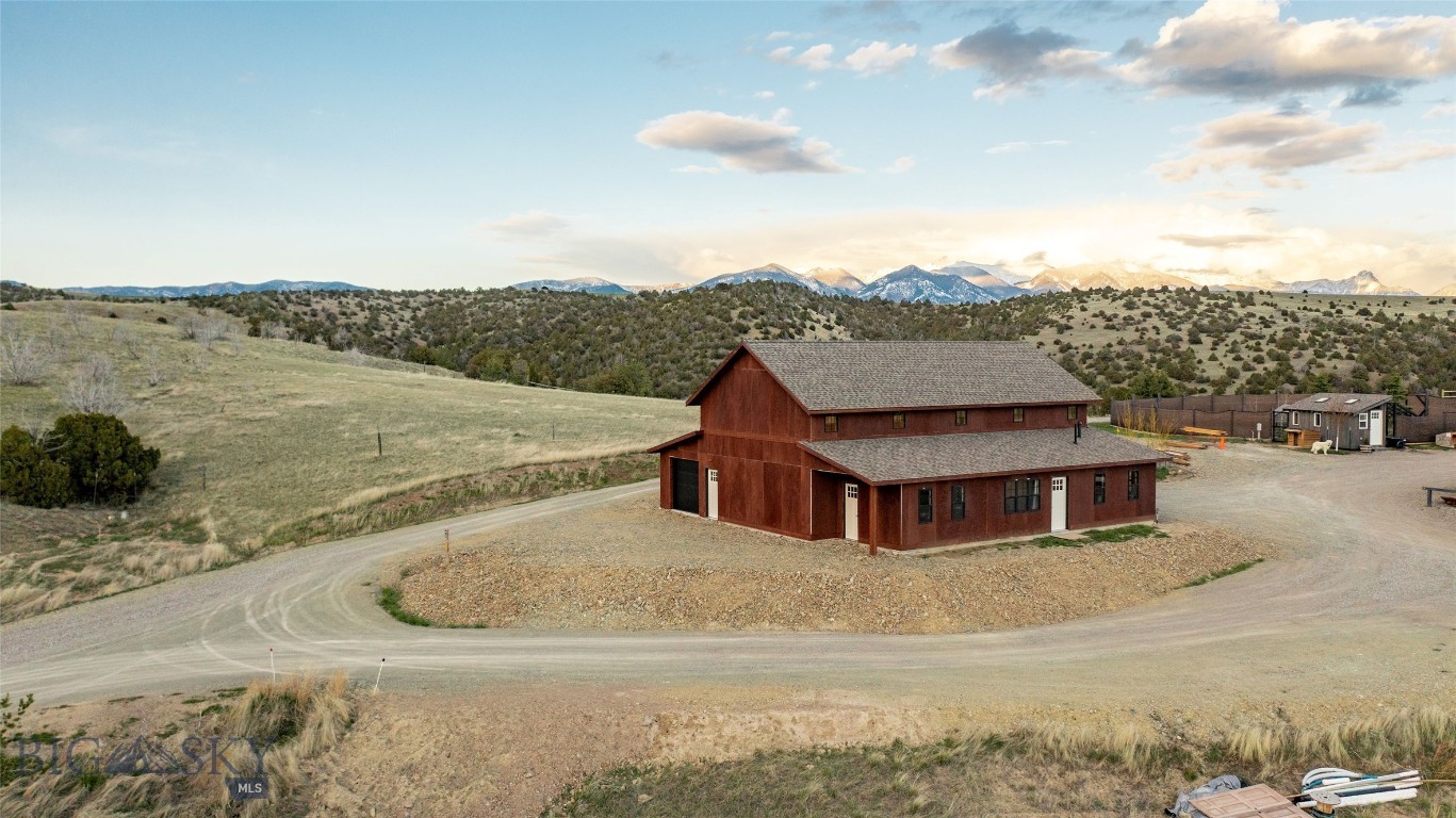 Round Mountain Estates - Residential