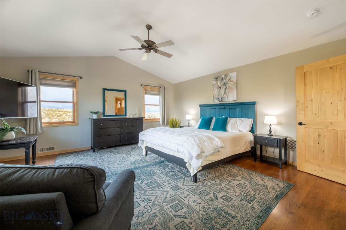 Round Mountain Estates - Residential