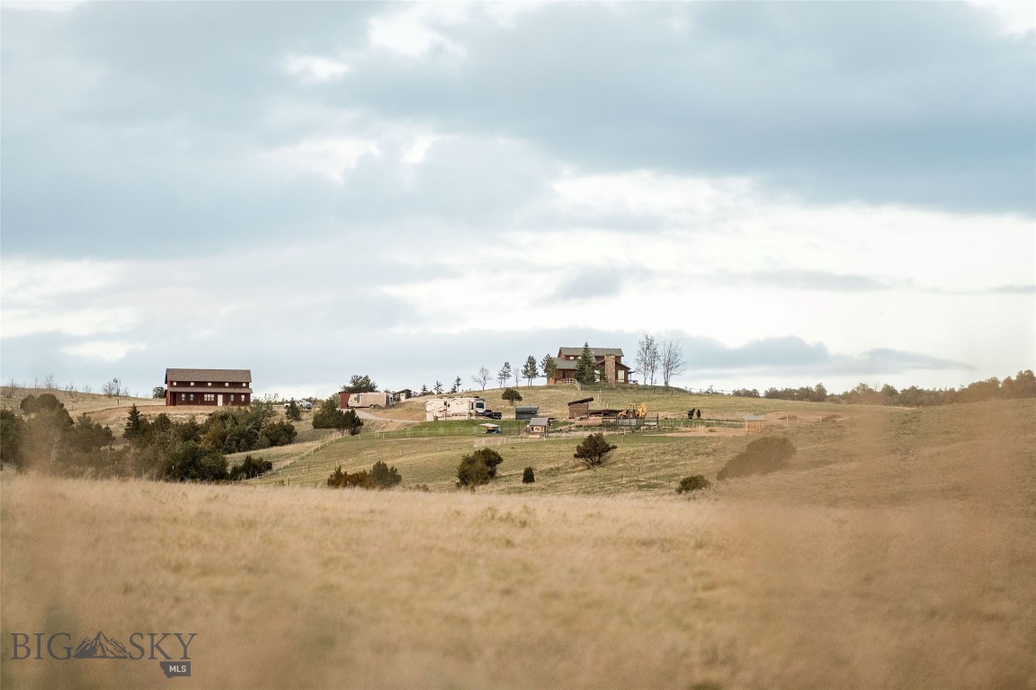 Round Mountain Estates - Residential