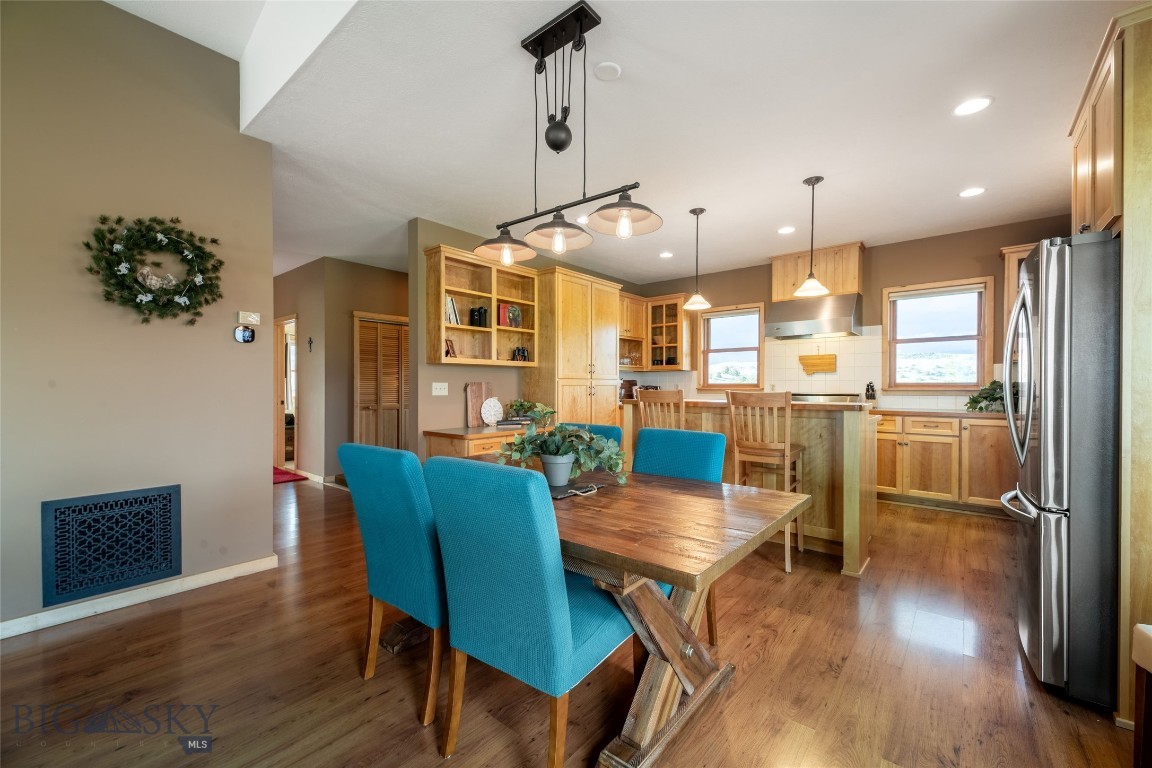 Round Mountain Estates - Residential