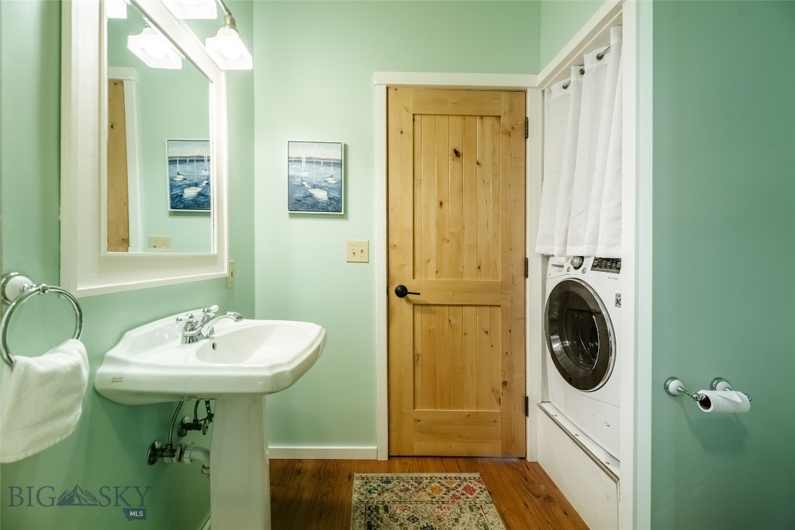 Round Mountain Estates - Residential