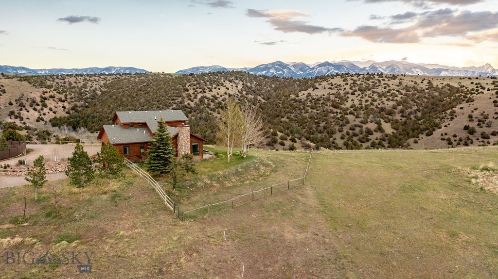 Round Mountain Estates - Residential
