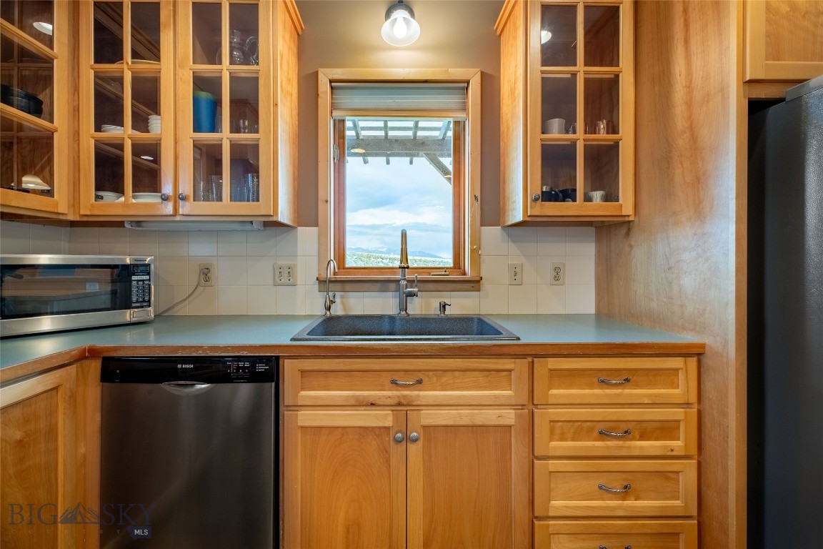 Round Mountain Estates - Residential