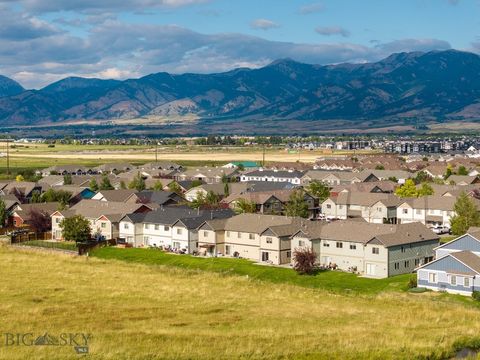 Photo of 941 Saxon Way #A, Bozeman, MT 59718 (MLS # 404918)