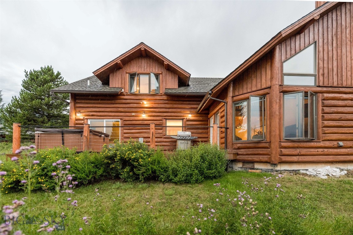 Blue Grouse Hills - Residential