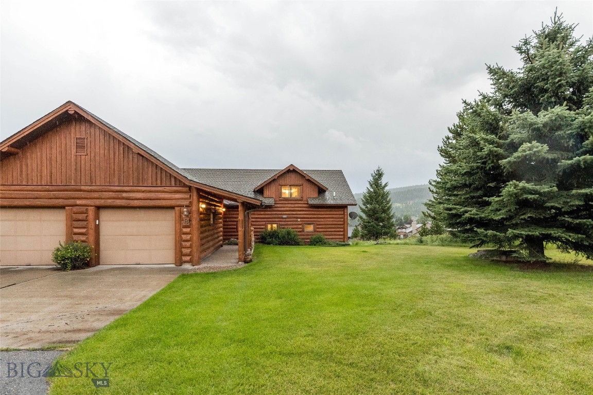 Blue Grouse Hills - Residential