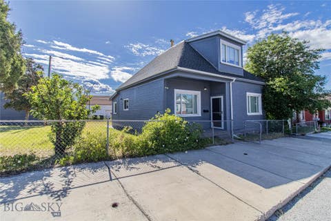 Photo of 812 S Dakota Street, Butte, MT 59701 (MLS # 412537)