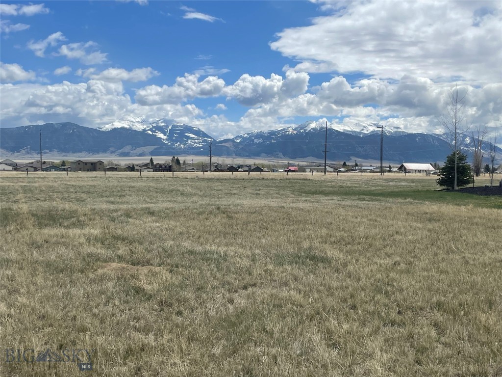 Valley Garden Golf Village - Land