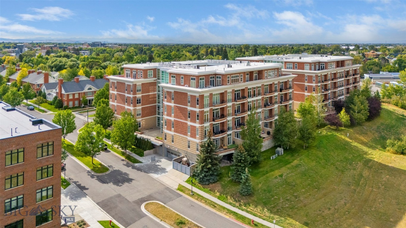 Village Downtown - Residential