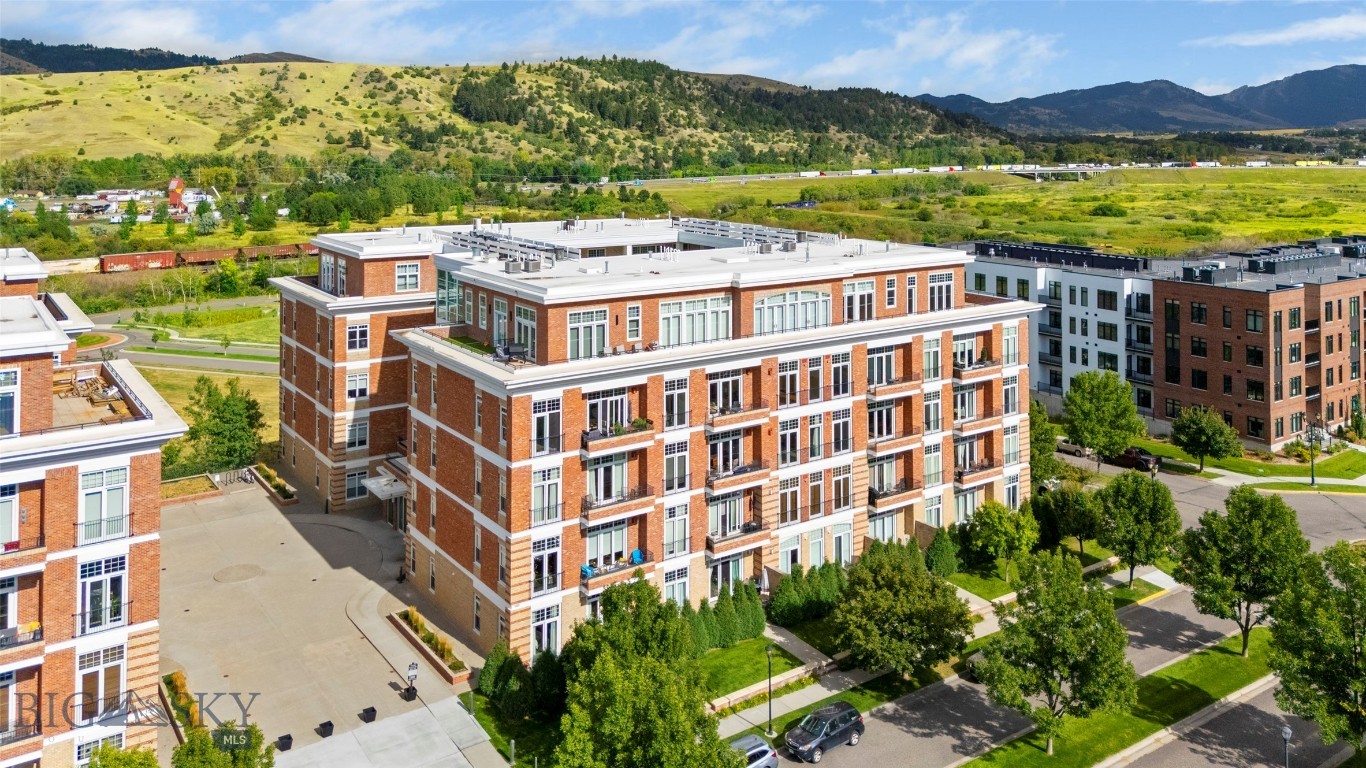 Village Downtown - Residential