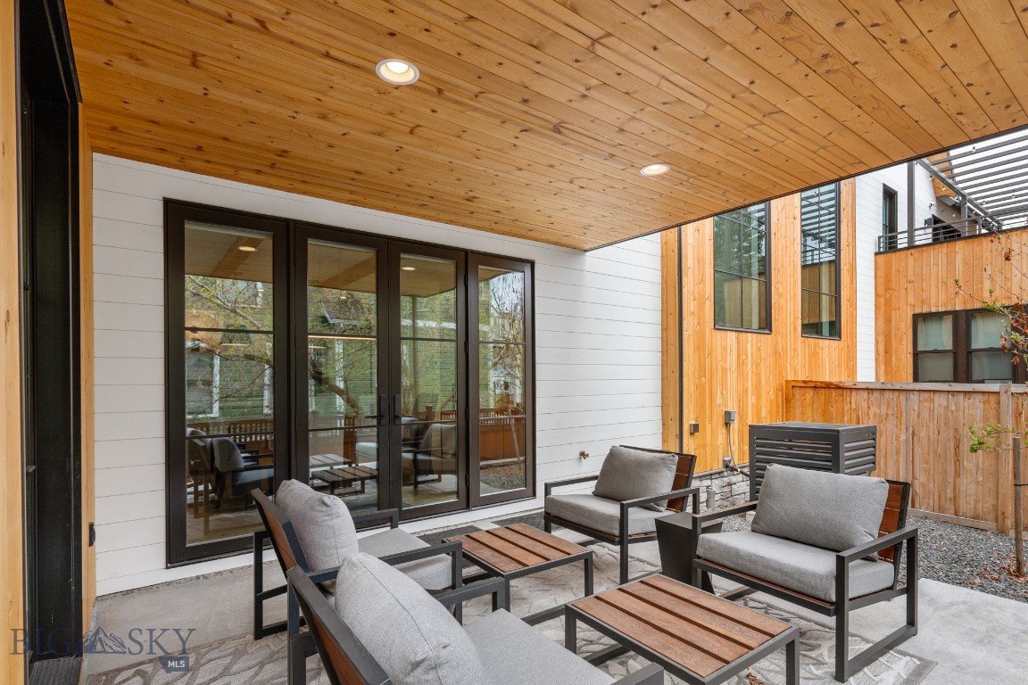 Bozeman, Montana 59715, United States, 3 Bedrooms Bedrooms, ,3 BathroomsBathrooms,Residential,Contingent,57885