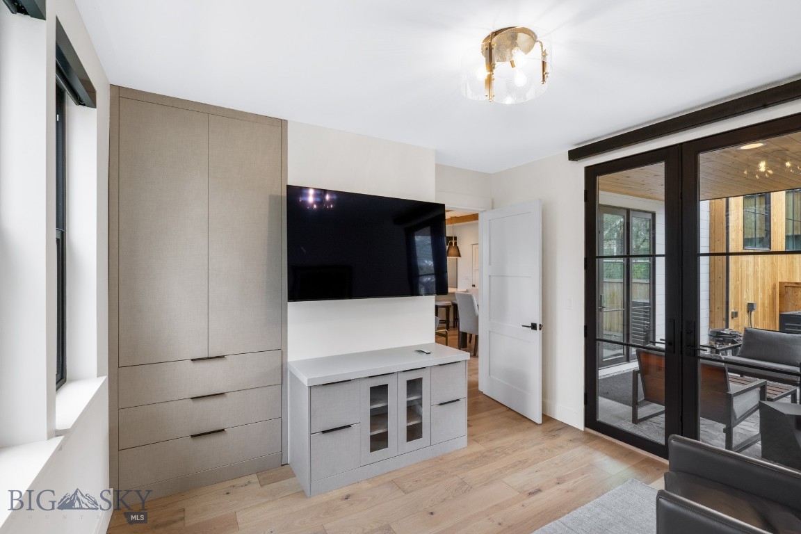 Bozeman, Montana 59715, United States, 3 Bedrooms Bedrooms, ,3 BathroomsBathrooms,Residential,Contingent,57885