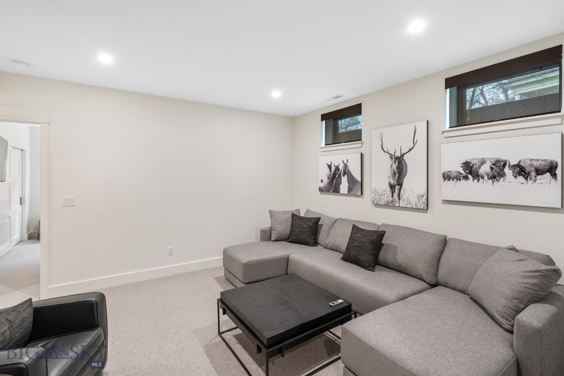 Bozeman, Montana 59715, United States, 3 Bedrooms Bedrooms, ,3 BathroomsBathrooms,Residential,Contingent,57885