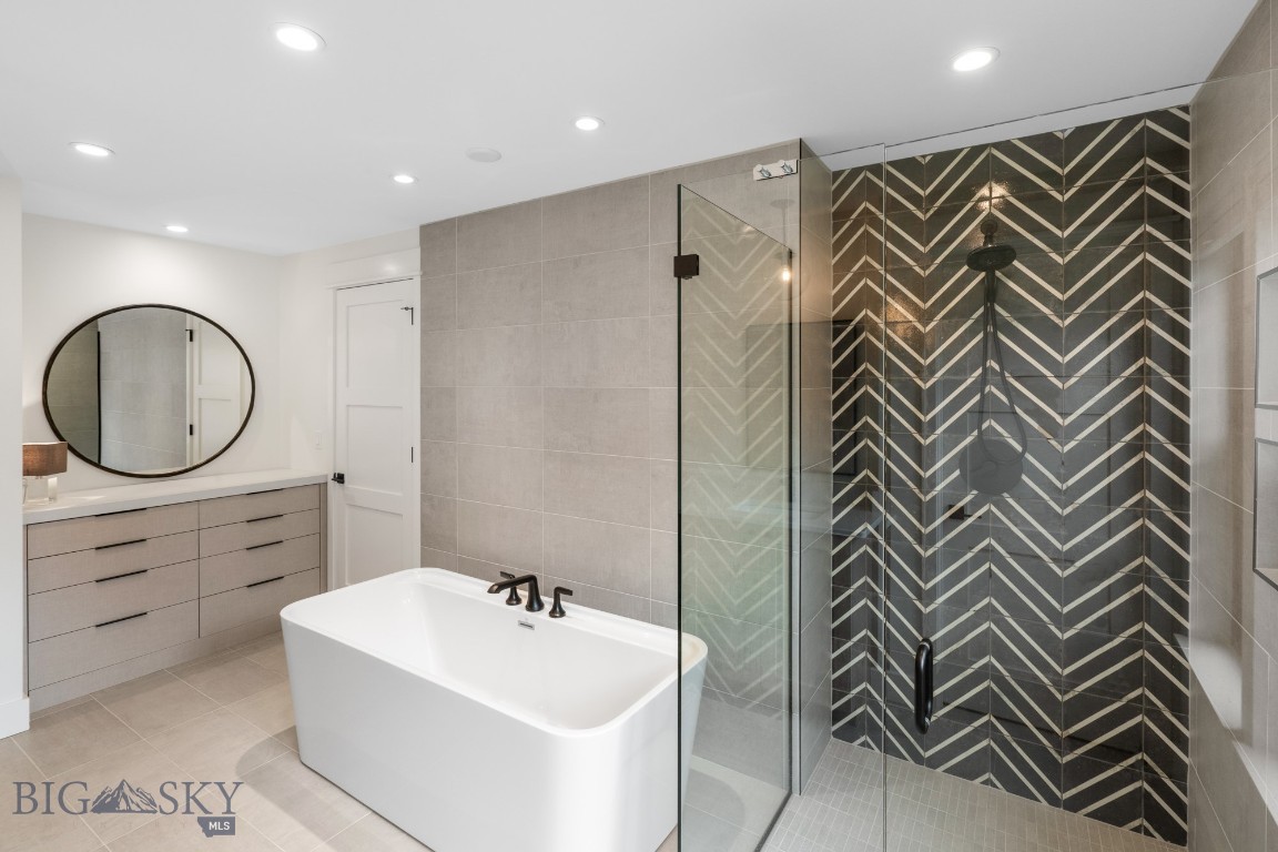 Bozeman, Montana 59715, United States, 3 Bedrooms Bedrooms, ,3 BathroomsBathrooms,Residential,Contingent,57885