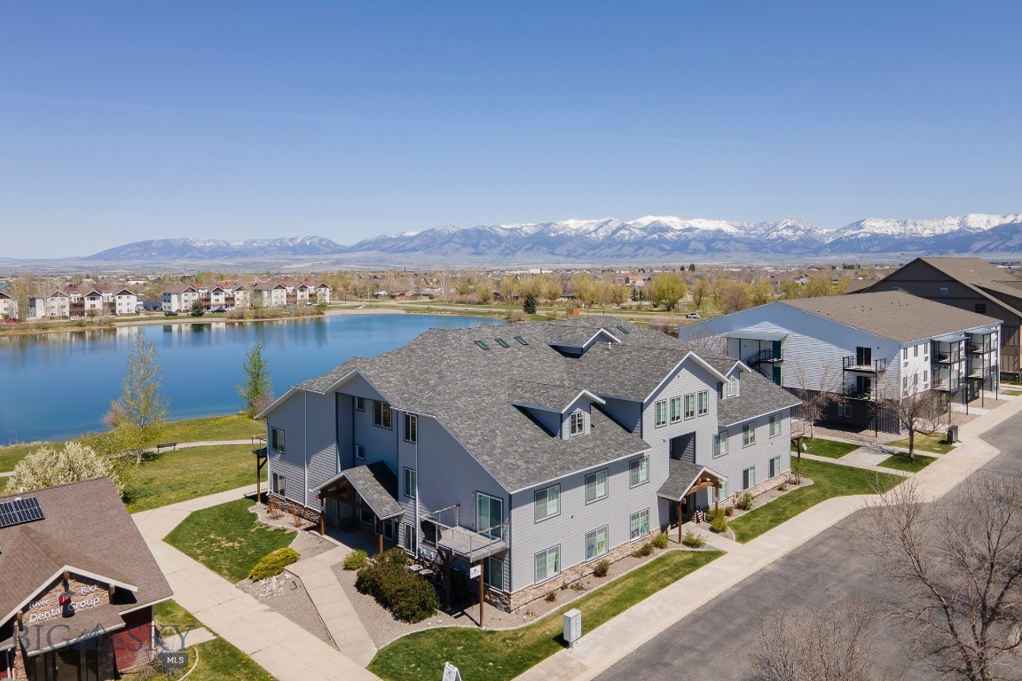 129 Village Drive 302
