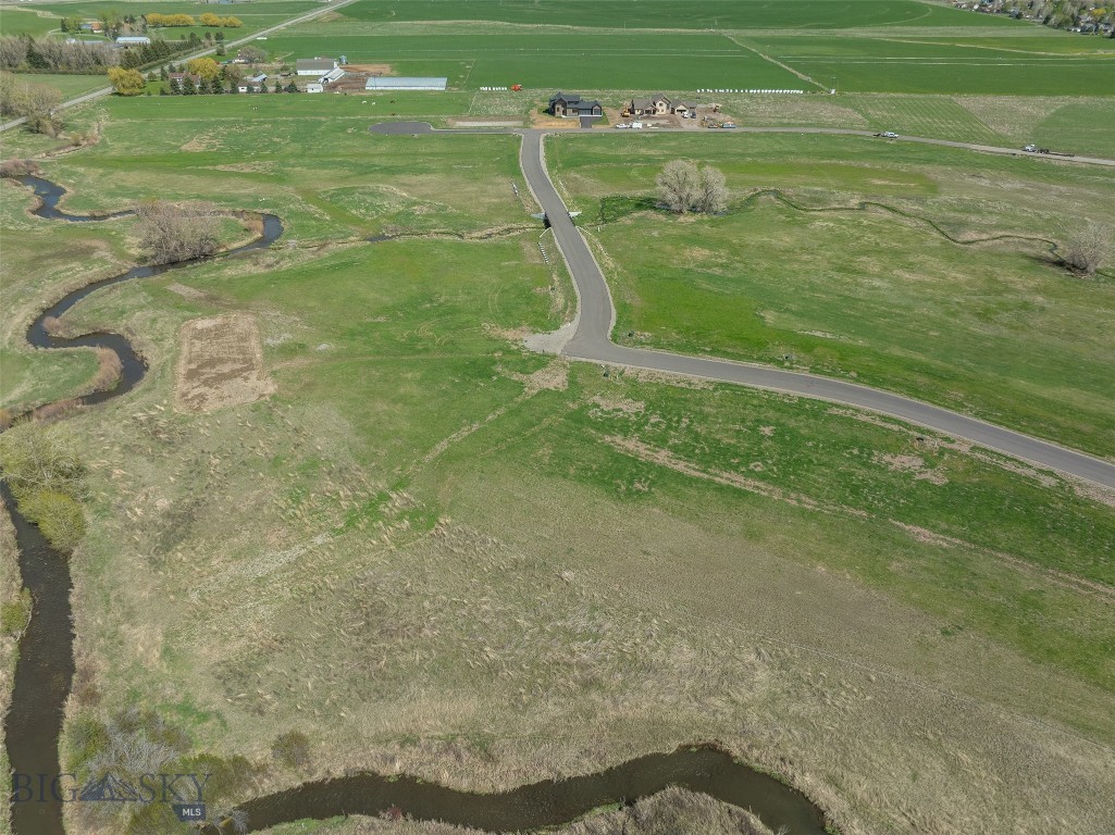 Bridger Shadows West - Land