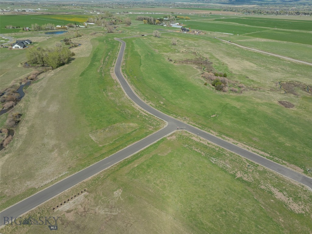Bridger Shadows West - Land