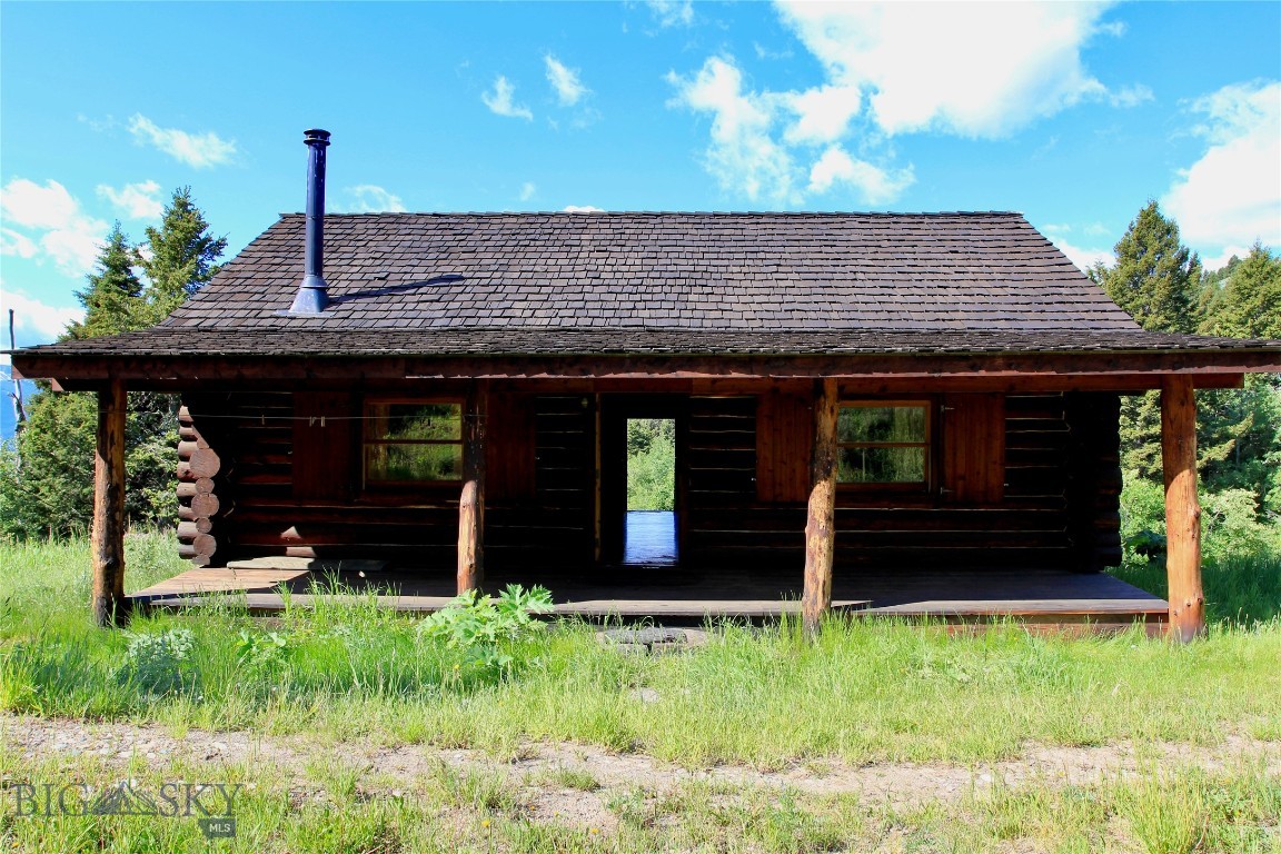 Grizzly Meadows - Residential