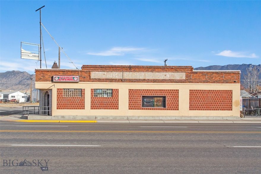 Your Chance to own a Butte landmark. well established Bar, Gamming, Pool and Darts.
This turn -key opportunity comes with a Montana Full Beverage license. leased gaming machines
Darts, ATM all bar Equipment/supplies. see attached in Documents.