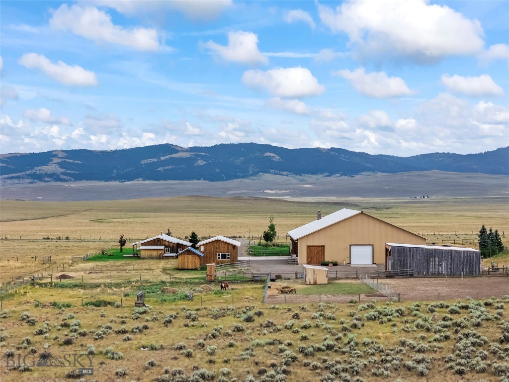 Foothills - Residential