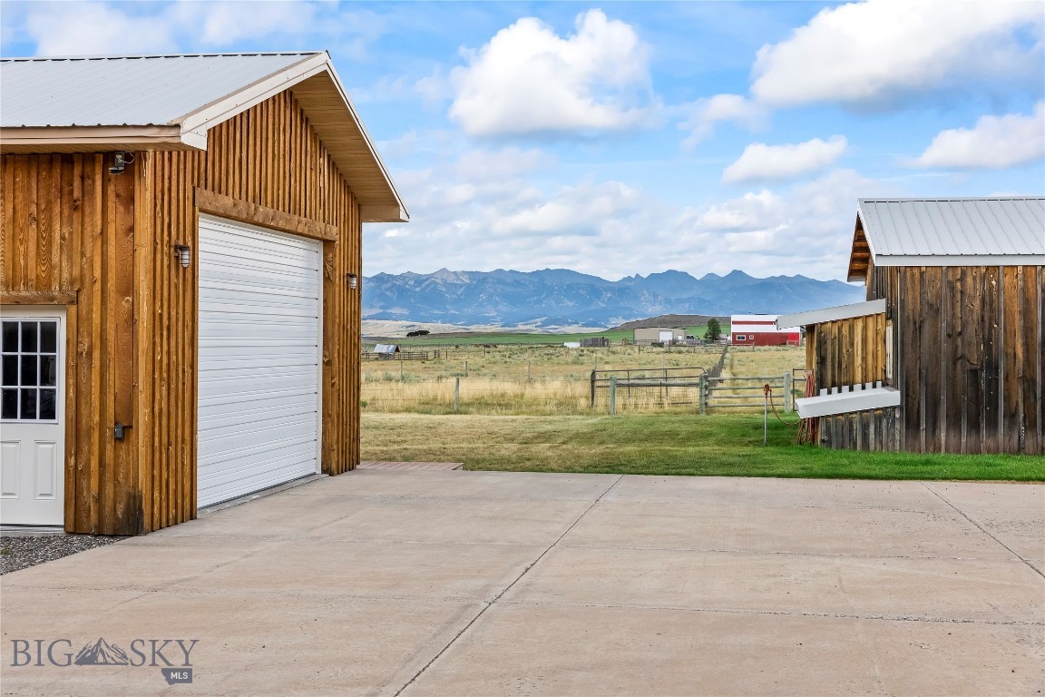 Foothills - Residential