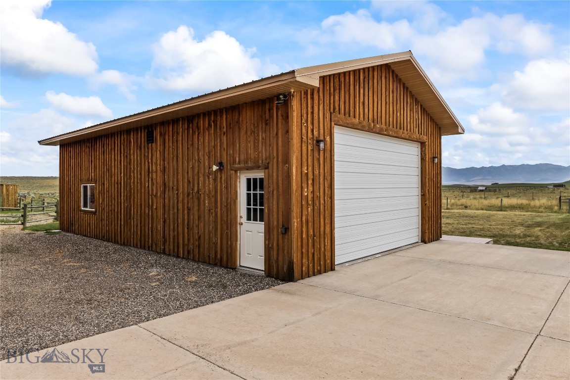 Foothills - Residential