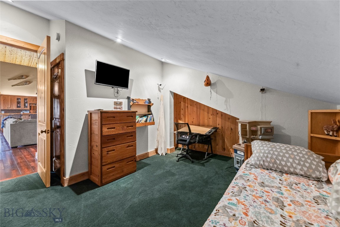 Foothills - Residential