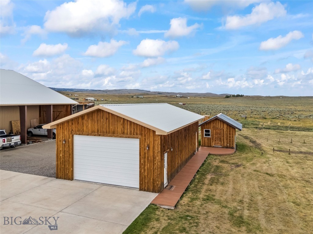 Foothills - Residential