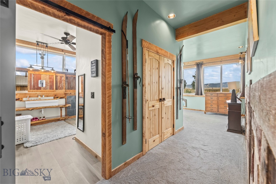 Foothills - Residential