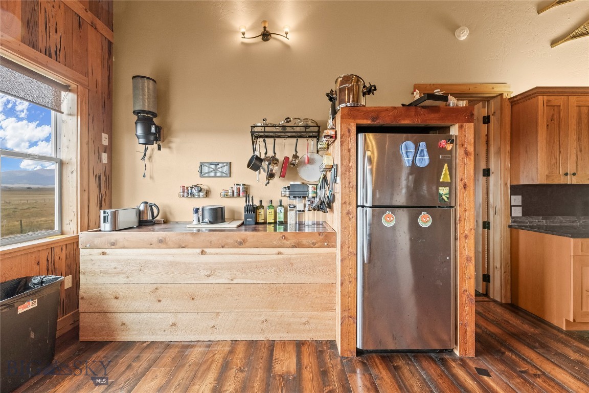 Foothills - Residential