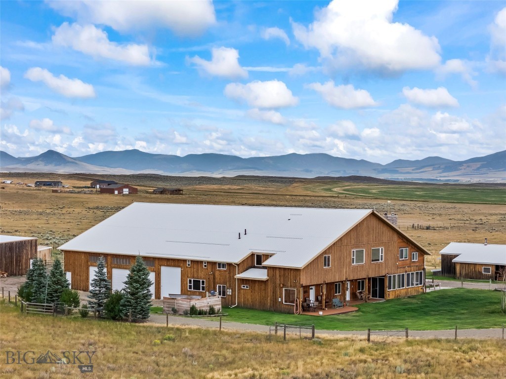 Foothills - Residential