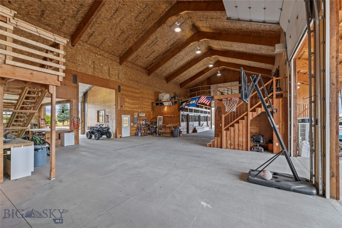 Foothills - Residential