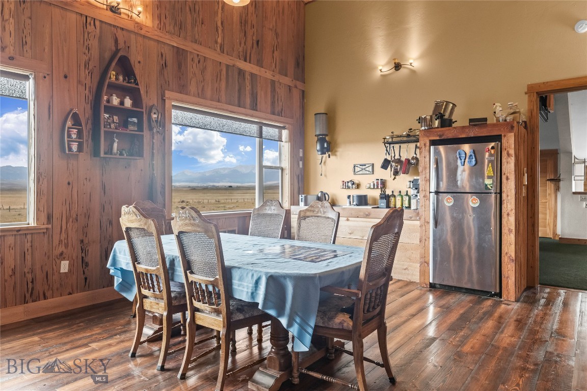 Foothills - Residential