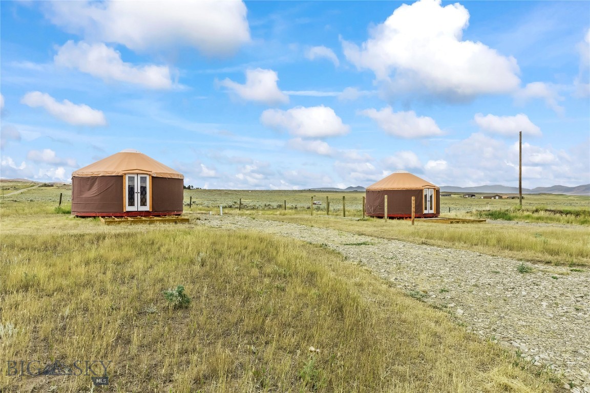 Foothills - Residential