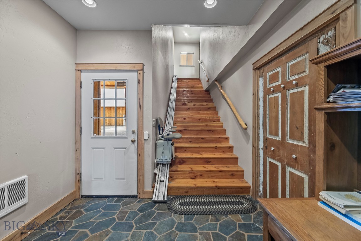 Foothills - Residential