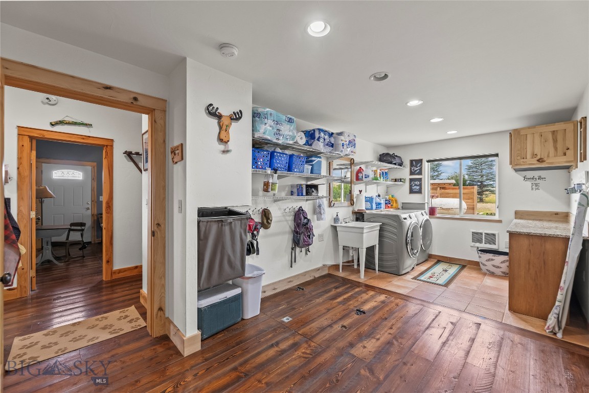 Foothills - Residential