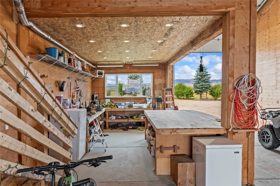 Foothills - Residential