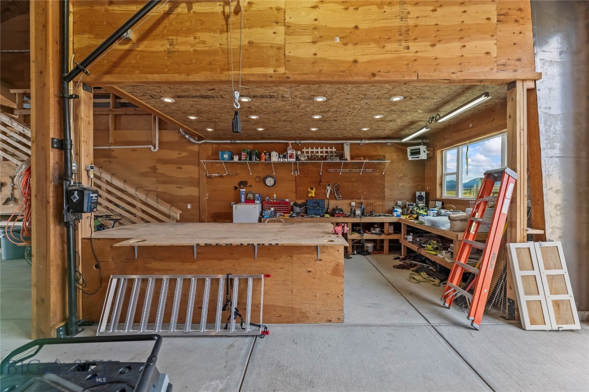 Foothills - Residential