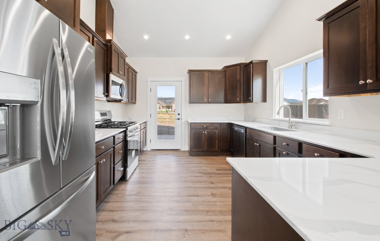 Meadowlark Ranch - Residential