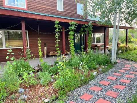 2225 Stagecoach Trail Road Manhattan MT 59741